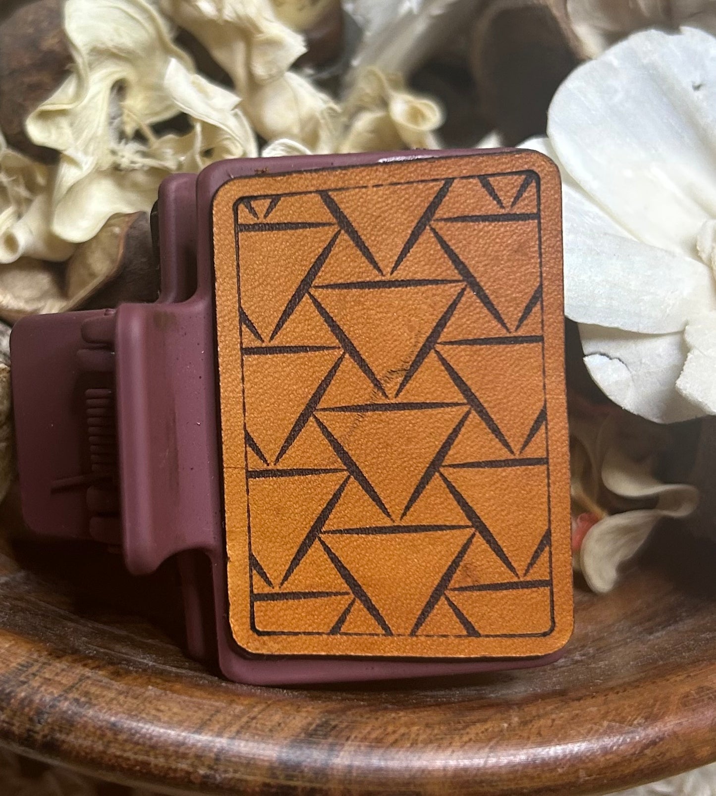 Geometric Design Leather Hair Claw Clip – Small 2"