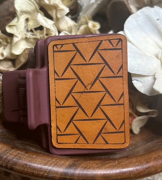Geometric Design Leather Hair Claw Clip – Small 2"