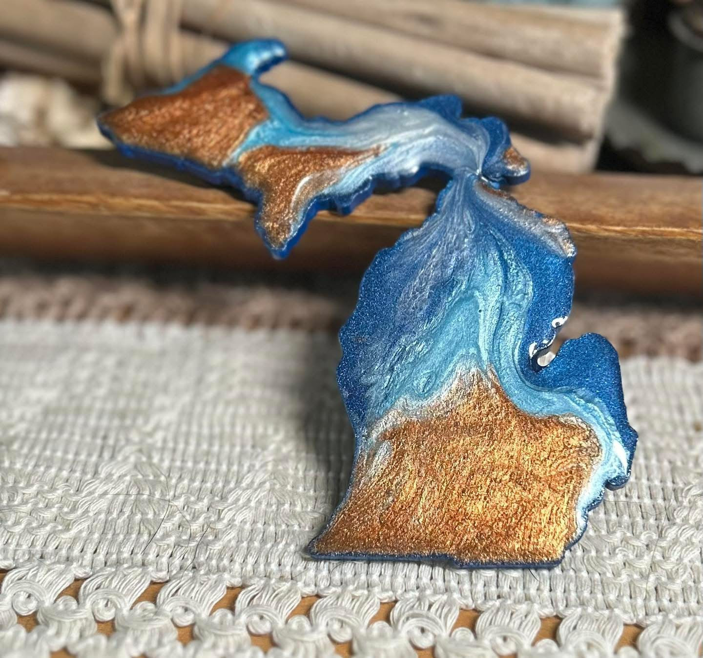 Michigan Resin Magnet – Sand, Water & Waves (3.5") - #10