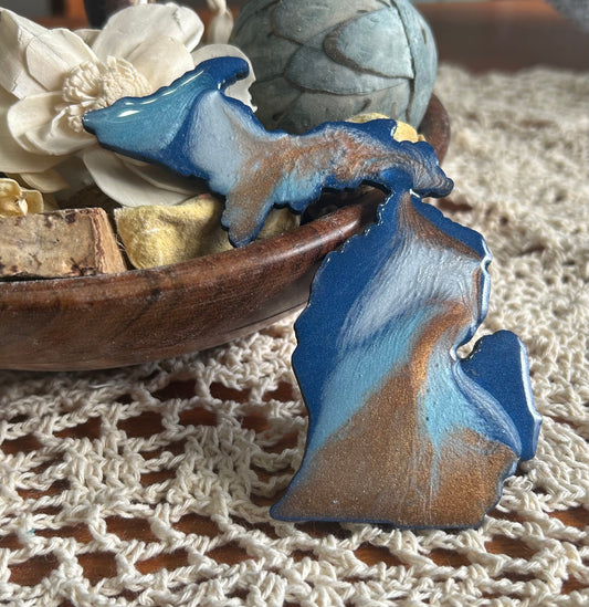 Michigan Resin Magnet – Sand, Water & Waves (3.5") - #75