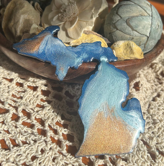 Michigan Resin Magnet – Sand, Water & Waves (3.5") - #55
