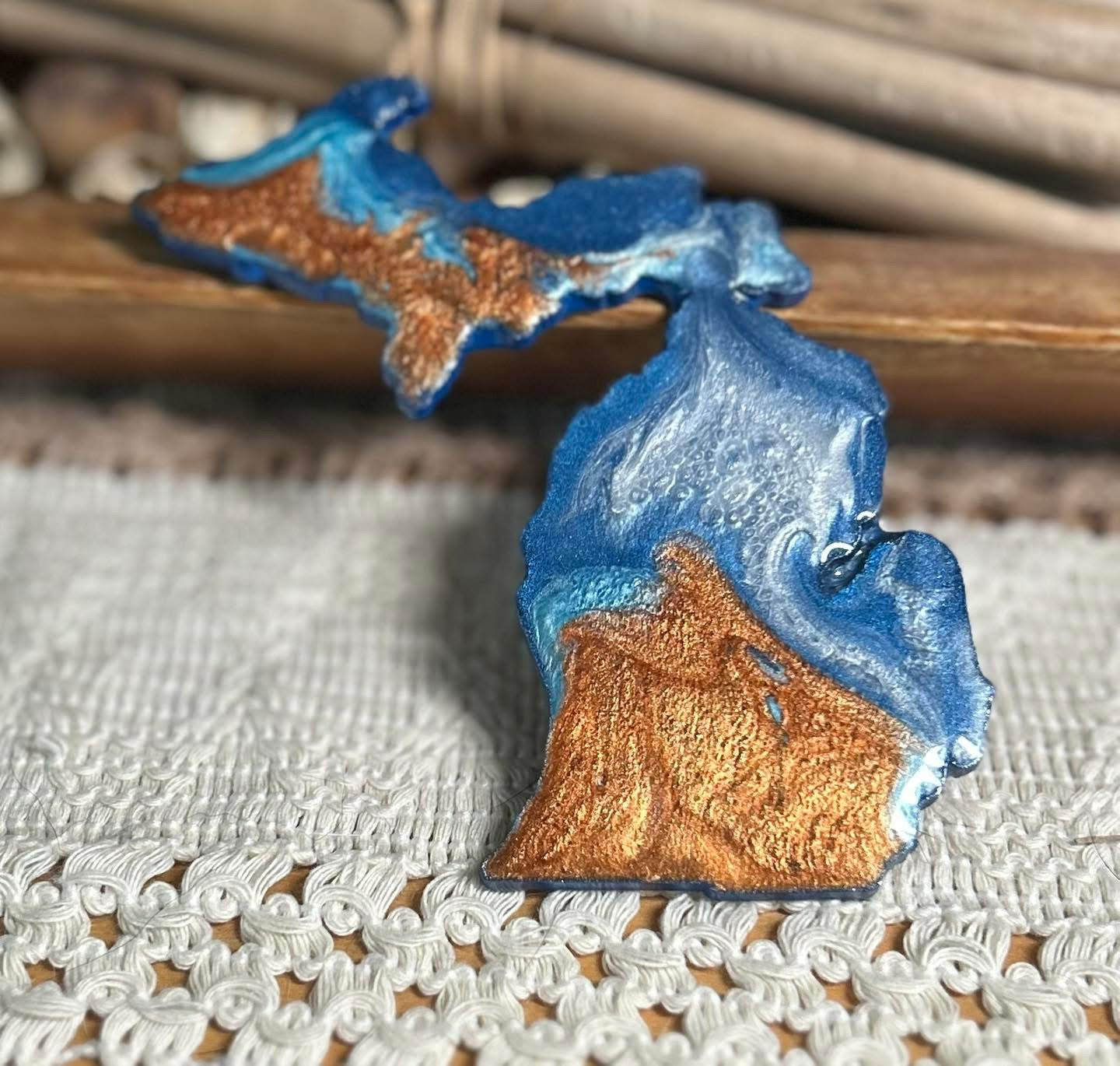 Michigan Resin Magnet – Sand, Water & Waves (3.5") - #12