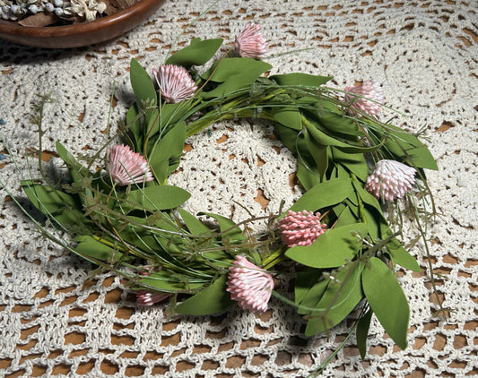 Small Pink Clover Candle Ring