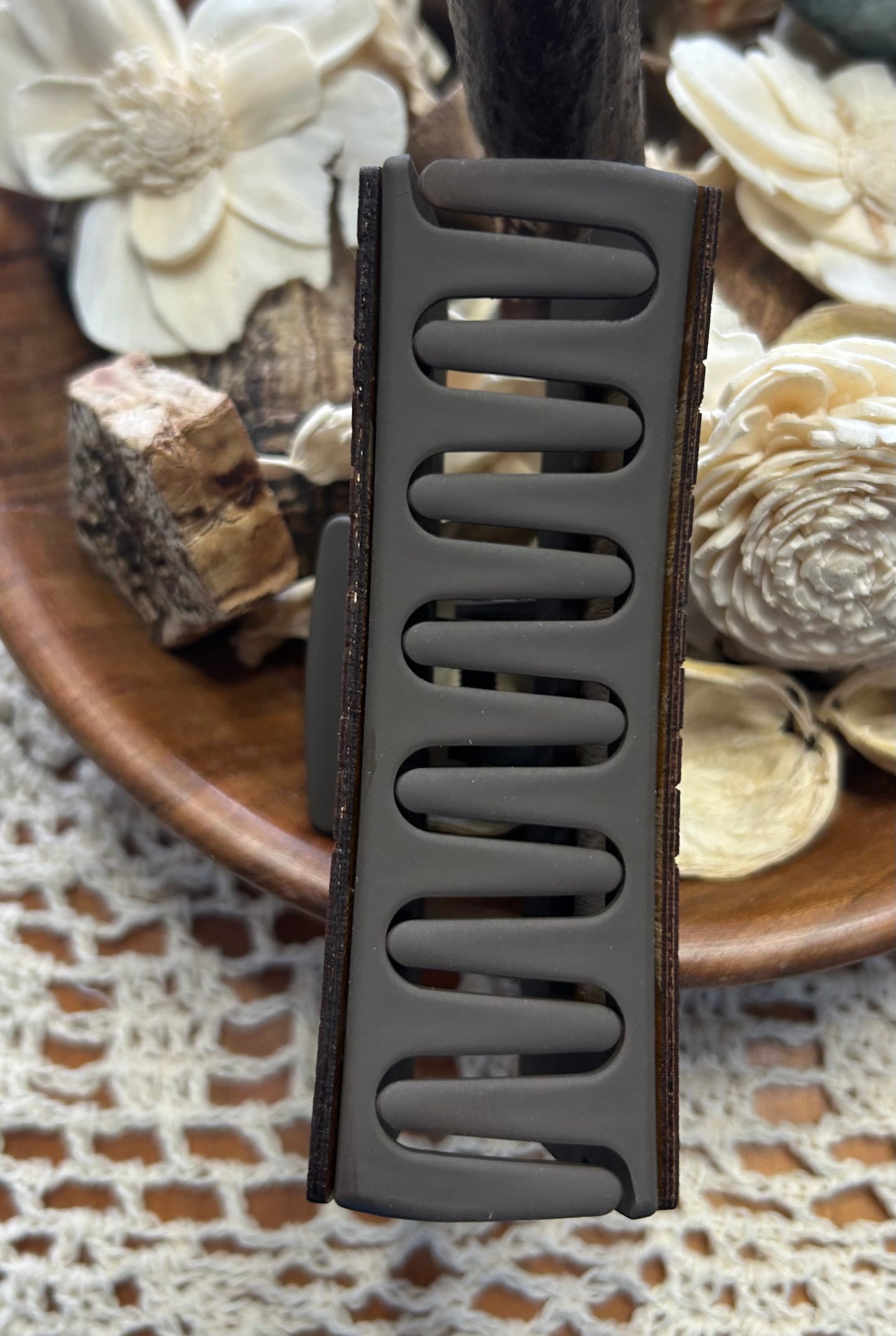 Wooden 3D Bee & Honeycomb Hair Claw Clip – 4"