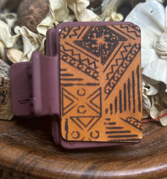 Geometric Design Leather Hair Claw Clip – Small 2"