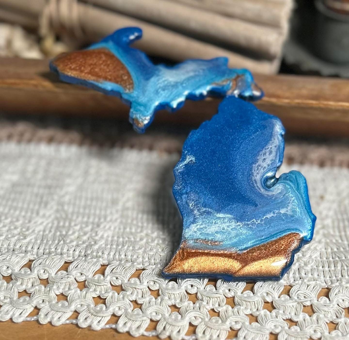 Michigan Resin Magnet – Sand, Water & Waves (3.5") - #6