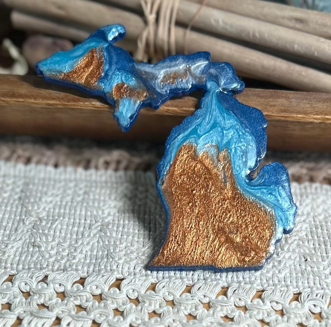 Michigan Resin Magnet – Sand, Water & Waves (3.5") - #18