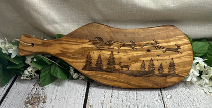 Santa Sleigh Scene Cutting Charcuterie Board 16” x 6.5”