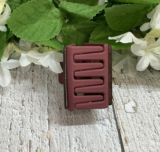 Burgundy and White Chevron Hair Claw Clip- Small 2”