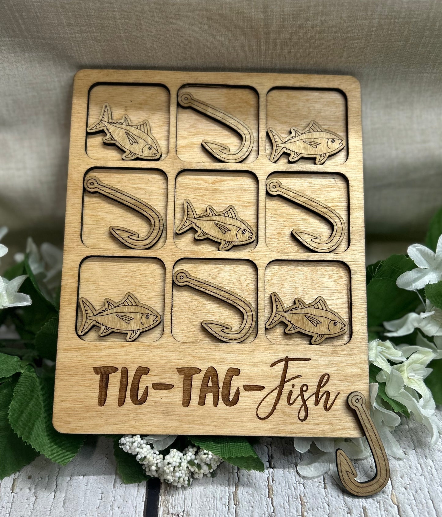 Tic Tac Fish
