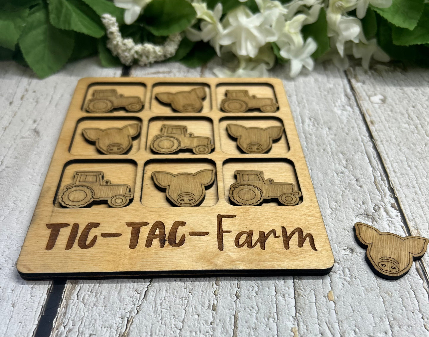 Tic Tac Farm Pig